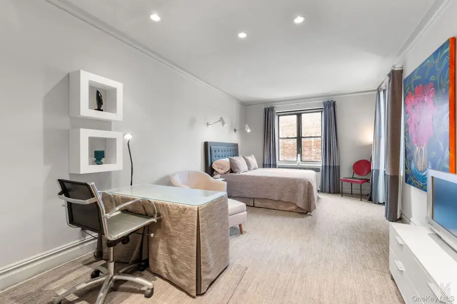 25-40 31st Avenue #6F, Astoria, NY 11106 - #3