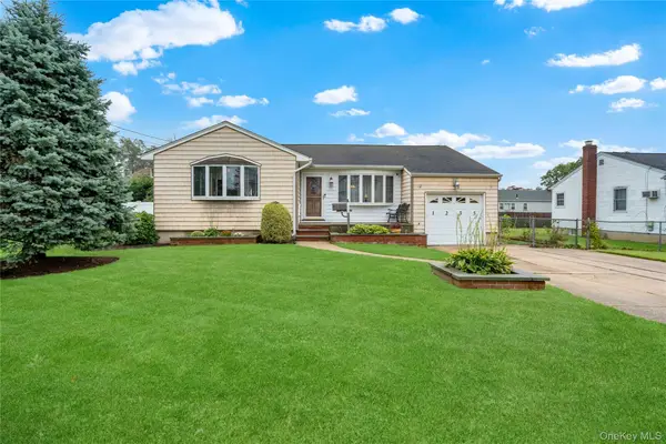 1235 11th Street, West Babylon, NY 11704