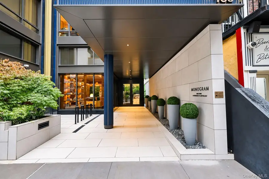 135 E 47th Street #22F, Manhattan, NY 10017 - #2