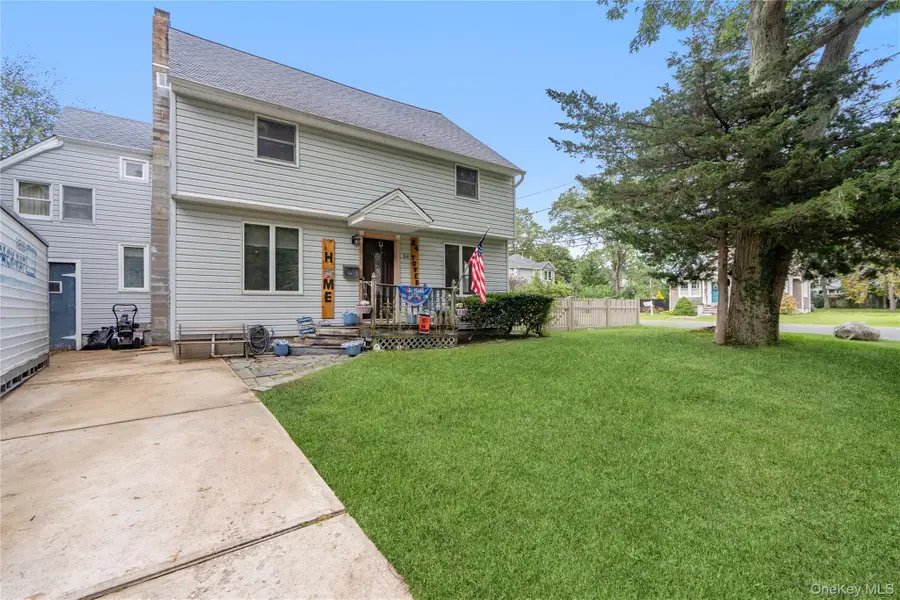 84 Tower Street, Sayville, NY 11782 - #2