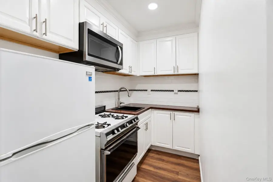 61 Oliver Street #4D, Brooklyn, NY 11209 - #3
