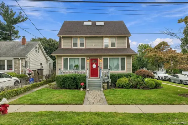 471 Pearl Street, Oceanside, NY 11572