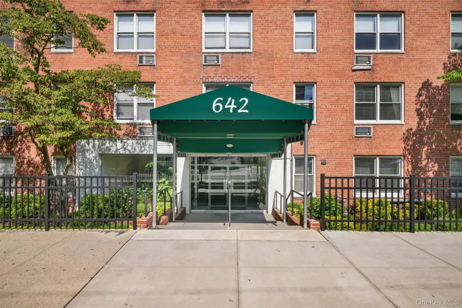 642 Locust Street #4H, Mount Vernon, NY 10552 - #2
