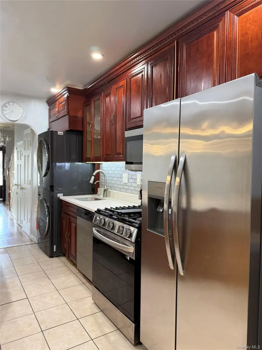 2944 Lurting Avenue, Bronx, NY 10469 - #3