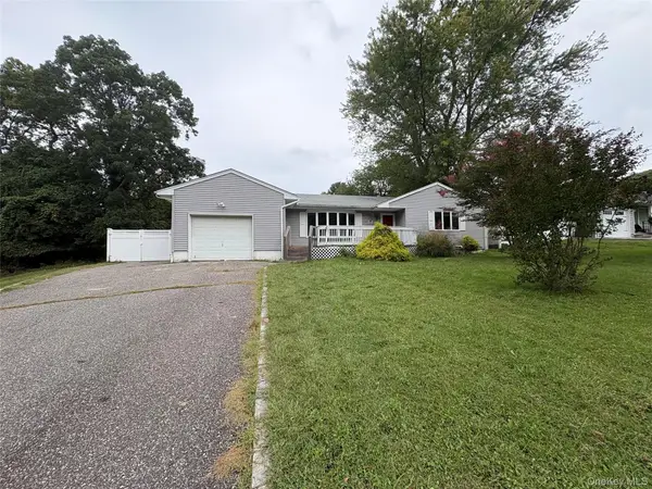 9 Harrison Avenue, East Setauket, NY 11733