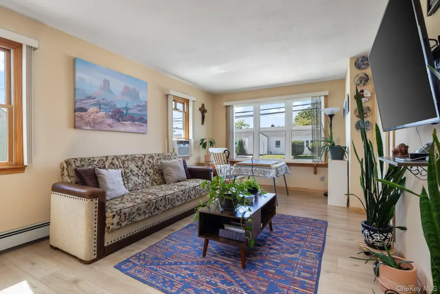 1647 Straight Path, Lindenhurst, NY 11757 - #2