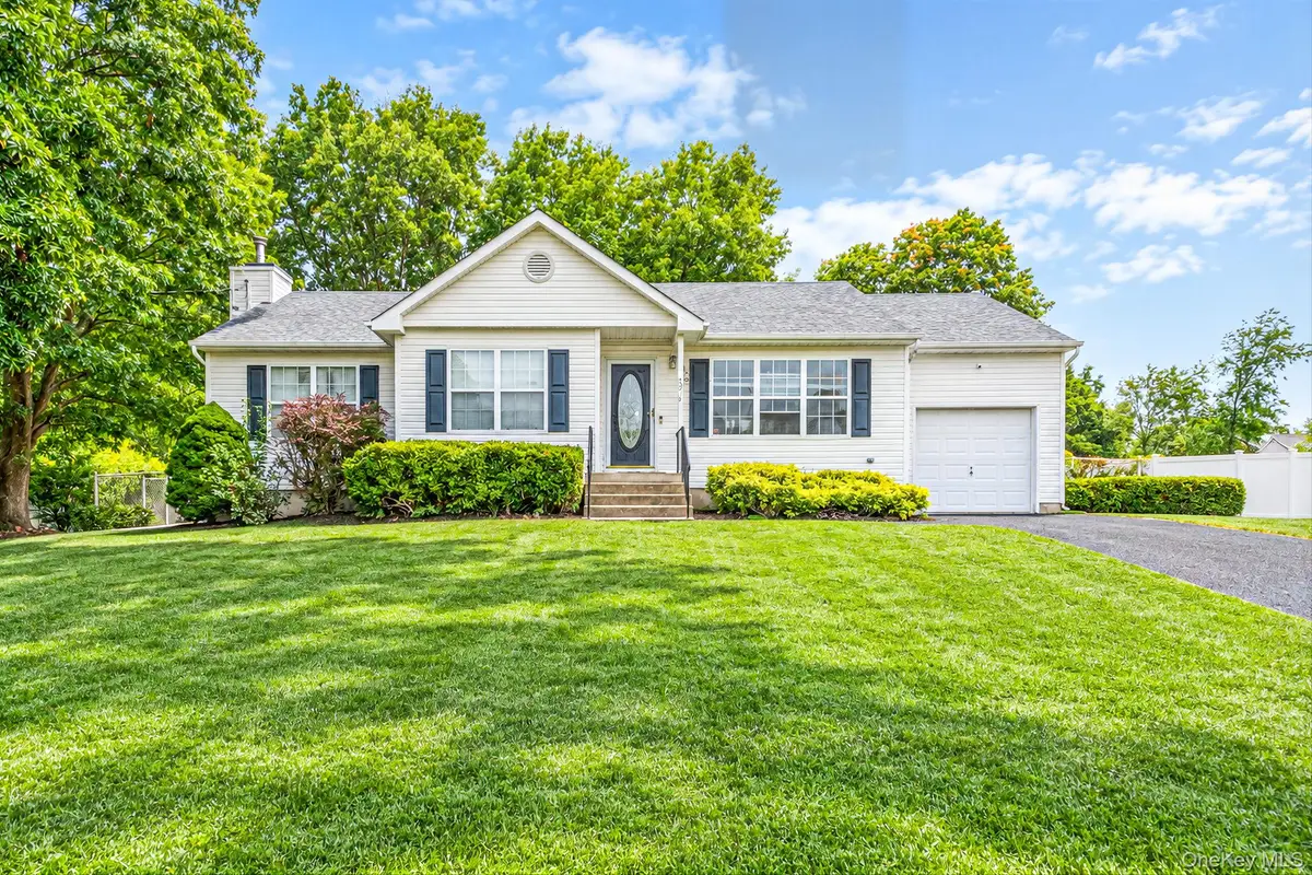 23 School Street, Lake Ronkonkoma, NY 11779 - #1