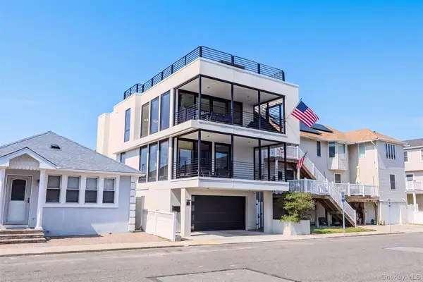 35 Wyoming Avenue, Long Beach, NY 11561