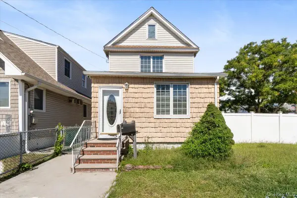 101-19 159th Avenue, Howard Beach, NY 11414