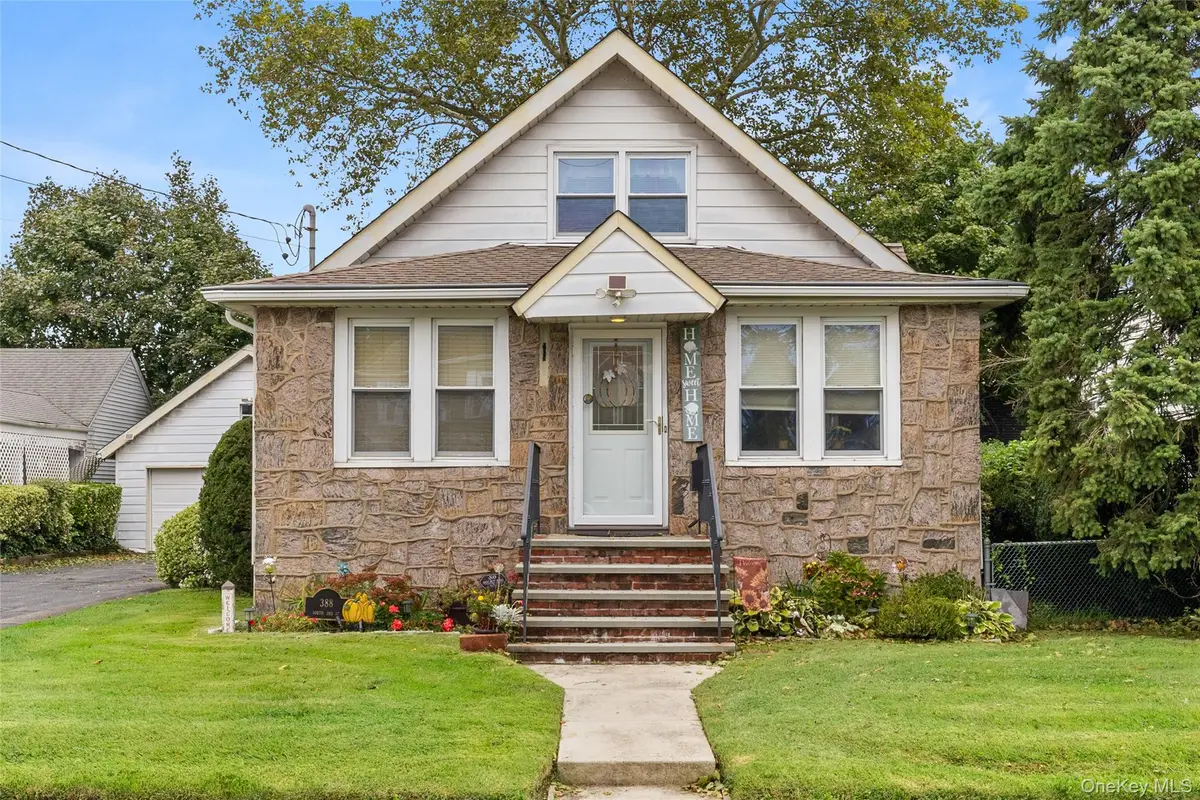 388 S 2nd Street, Lindenhurst, NY 11757 - #1