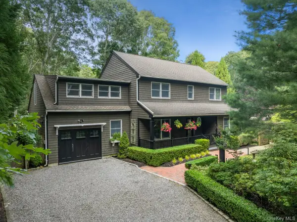 37 Barnes Avenue, East Hampton, NY 11937