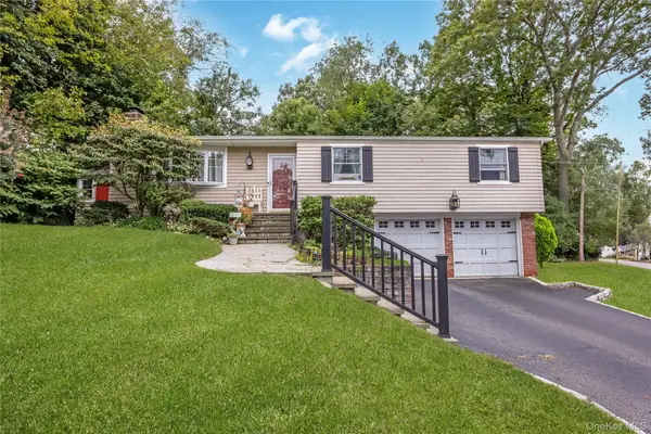 146 Elm Street, Ronkonkoma, NY 11779
