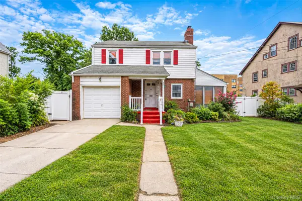 30 Fairview Boulevard, Hempstead, NY 11550