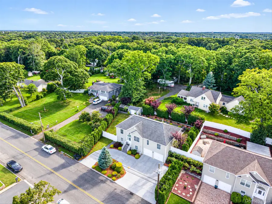 38 Cleary Road, Lake Ronkonkoma, NY 11779 - #3