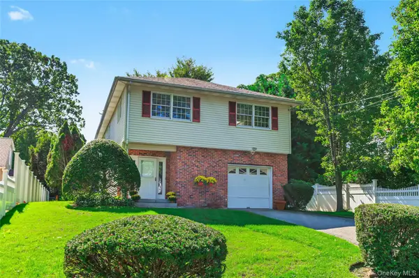 76 Hernan Avenue, Locust Valley, NY 11560