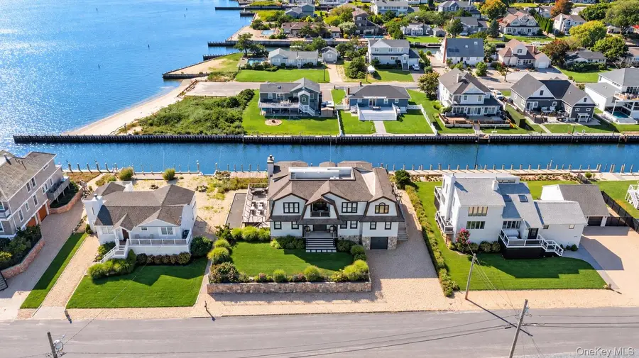 36 Shinnecock Road, East Quogue, NY 11942 - #2