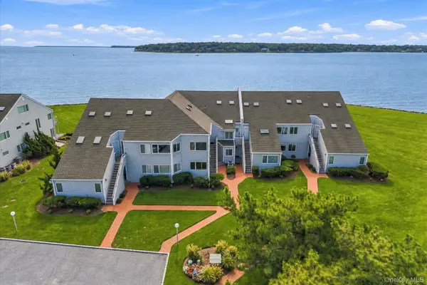 2820 Shipyard Lane #2C1, East Marion, NY 11939