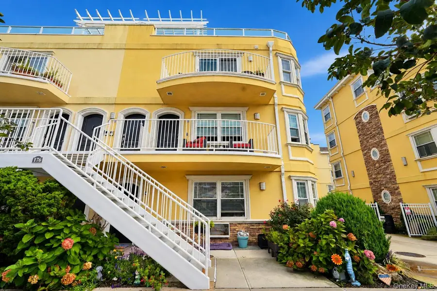 176 Beach 101st Street #4A, Rockaway Park, NY 11694 - #2