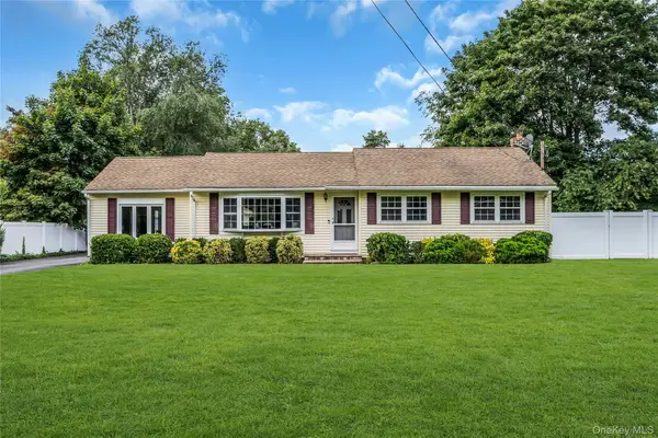 168 Cambon Avenue, Saint James, NY 11780