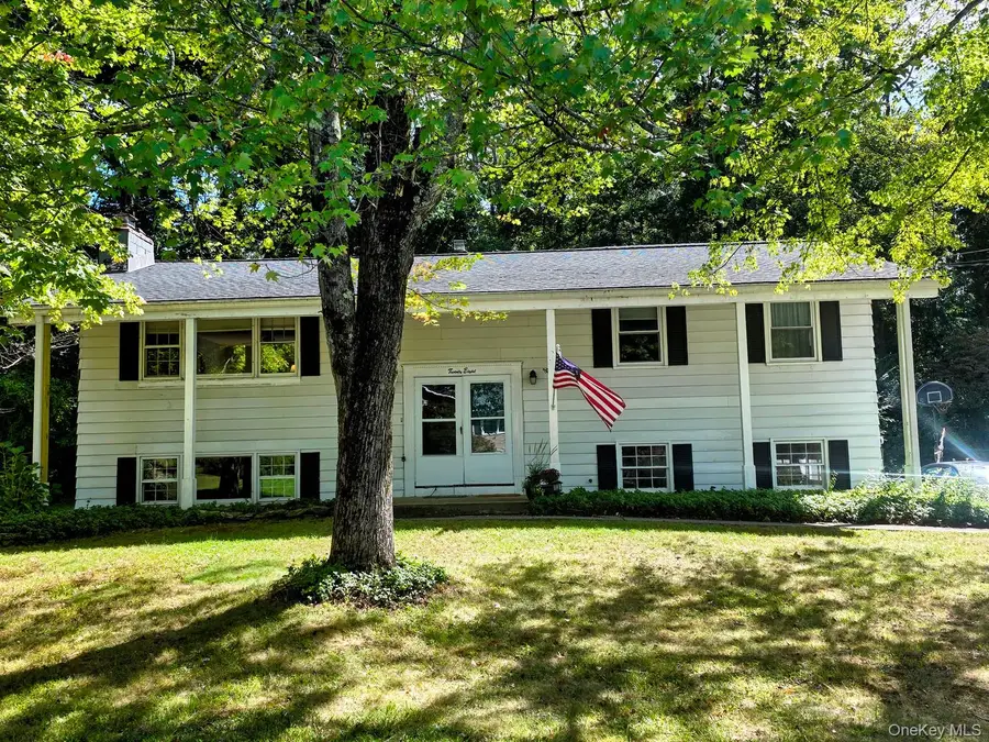 28 Robert Drive, Hyde Park, NY 12538 - #2
