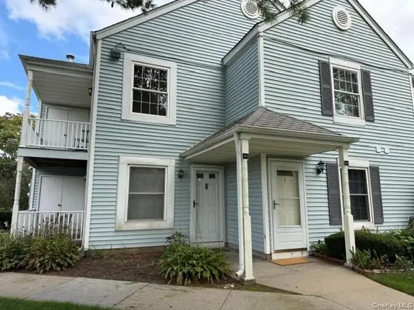 196 Fairview Circle, Middle Island, NY 11953