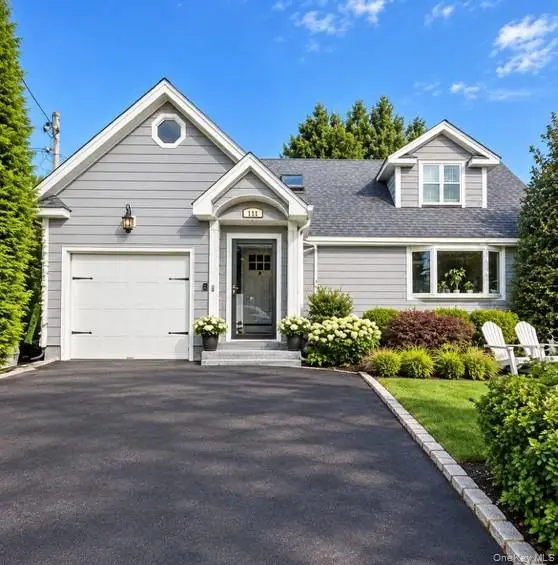 149 S Penataquit Avenue, Bay Shore, NY 11706 - #1