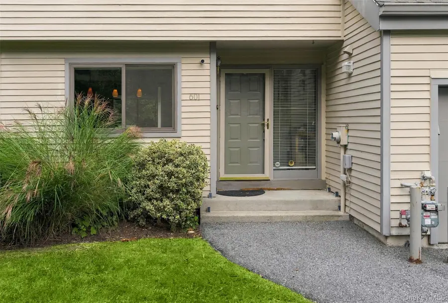 601 Hunters Run, Dobbs Ferry, NY 10522 - #2