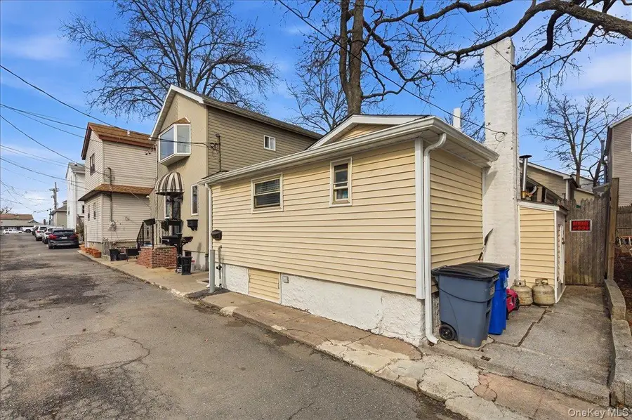 133B Edgewater Park #133B, Bronx, NY 10465 - #2