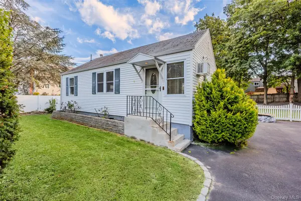 294 Deer Road, Ronkonkoma, NY 11779