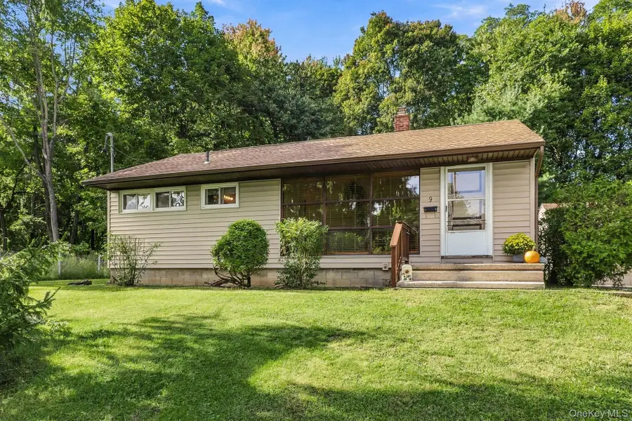 9 Glen Drive, Wappingers Falls, NY 12590 - #2