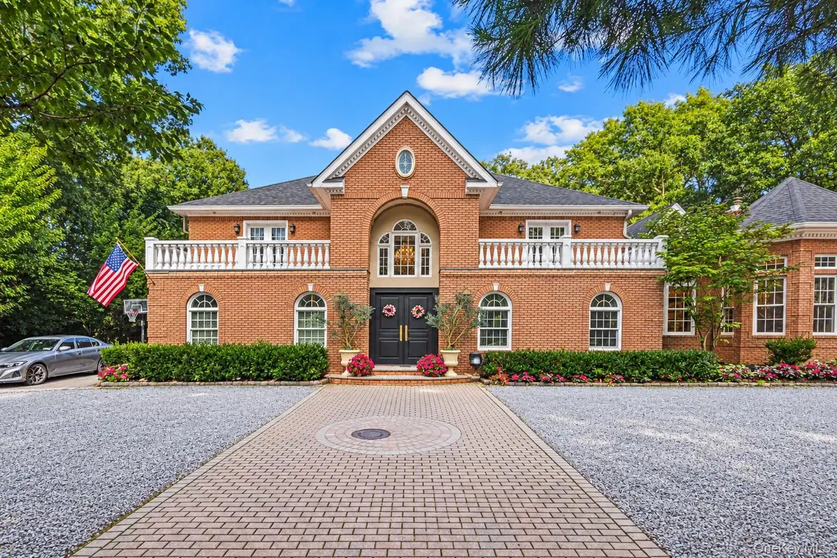 6 Carman Road, Dix Hills, NY 11746 - #1