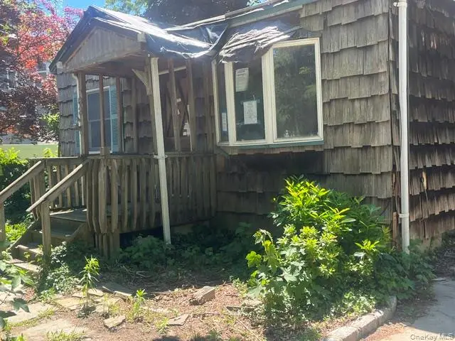 82 4th Street, Lake Ronkonkoma, NY 11779 - #2