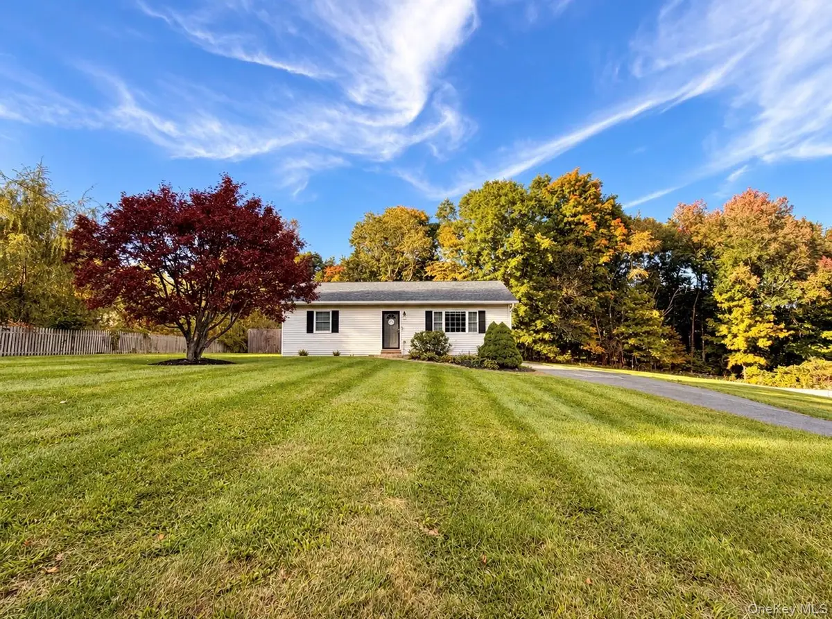 15 Countryman Lane, Wallkill, NY 12589 - #1