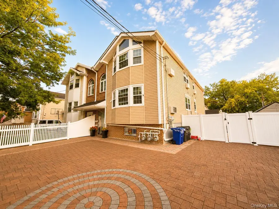 2357 Demeyer Street, Bronx, NY 10469 - #3