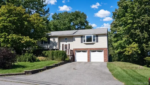 56 Mandalay Drive, Poughkeepsie, NY 12603
