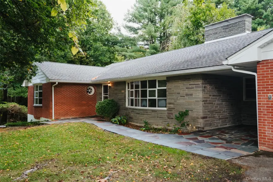 13 Edgewood Drive, New Paltz, NY 12561 - #2