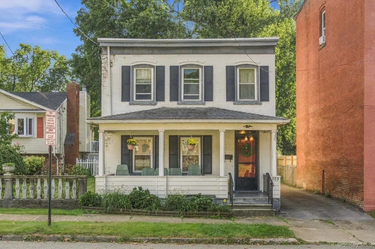 209 Gidney Avenue, Newburgh, NY 12550 - #1