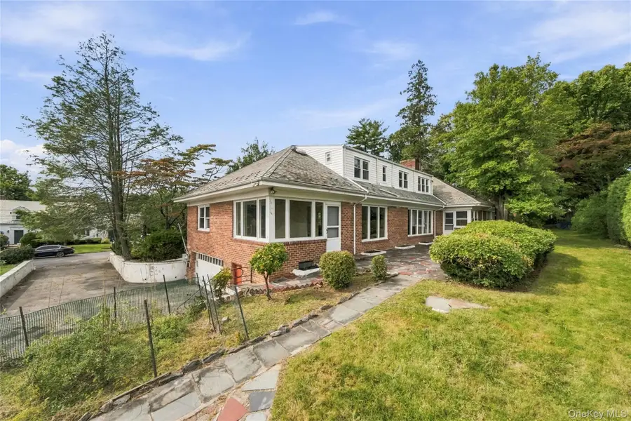 85 Del Rey Drive, Mount Vernon, NY 10552 - #2