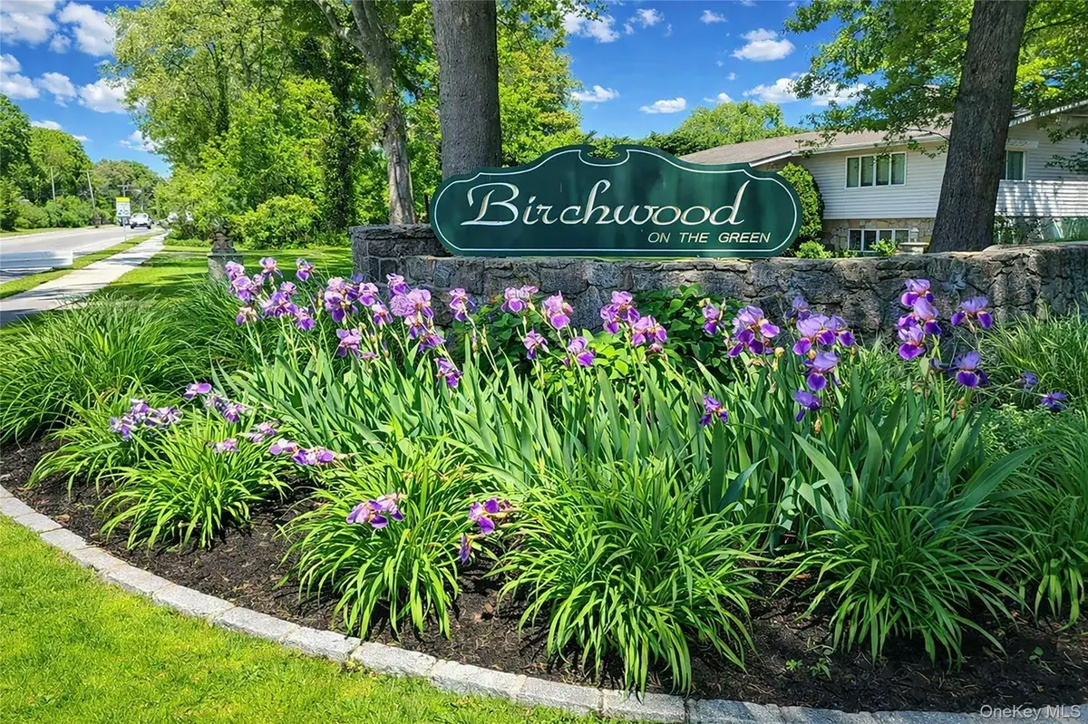 4426 Wilshire Lane #4426, Oakdale, NY 11769 - #1