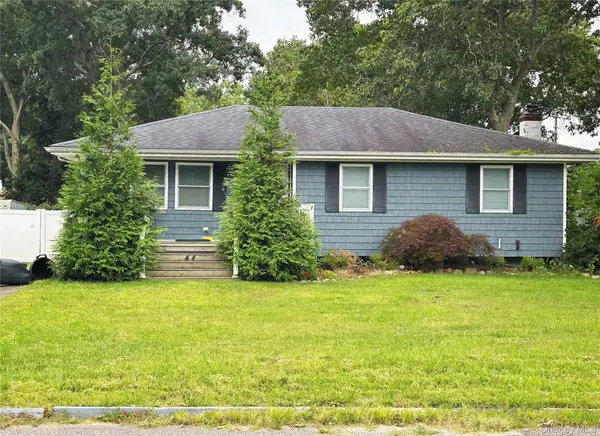 44 Floradora Drive, Mastic, NY 11950