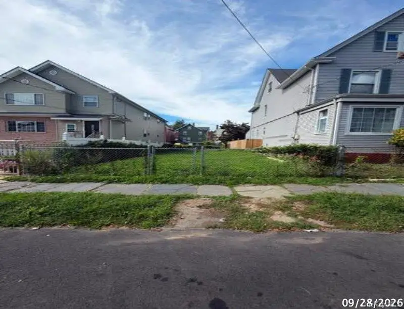 404 S 1st Avenue, Mount Vernon, NY 10550 - #3