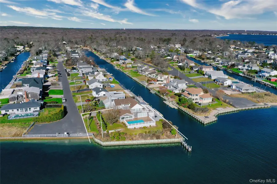 43 Tarpon Road, East Quogue, NY 11942 - #3