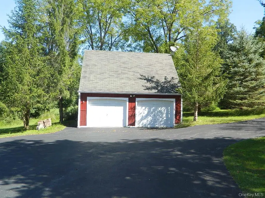107 Orchard Lane, Hopewell Junction, NY 12533 - #2