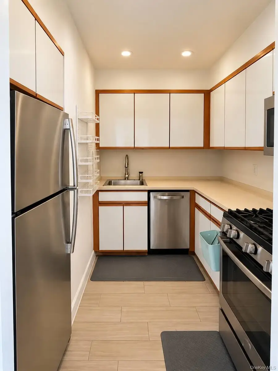 123-10 Ocean Promenade #5C, Rockaway Park, NY 11694 - #3