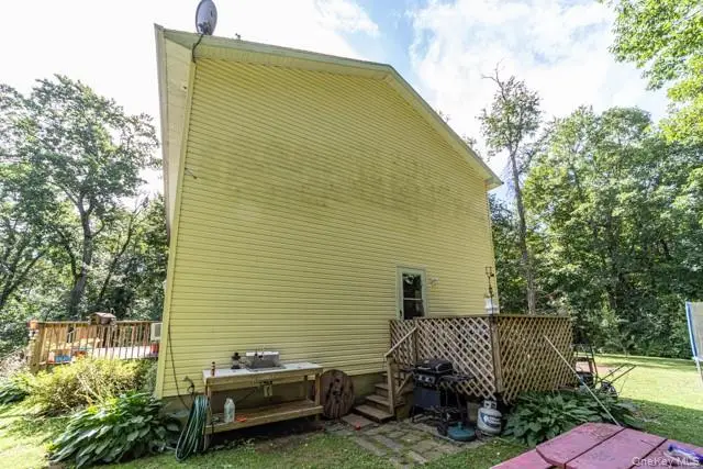 8 Mcdonough Way, Plattekill, NY 12568 - #3