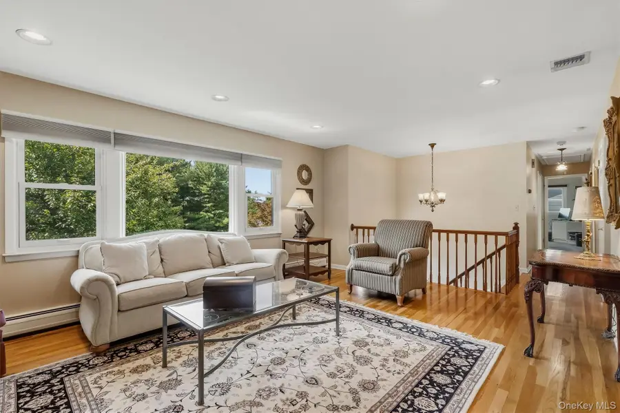 4 Letts Circle, Monroe, NY 10950 - #3