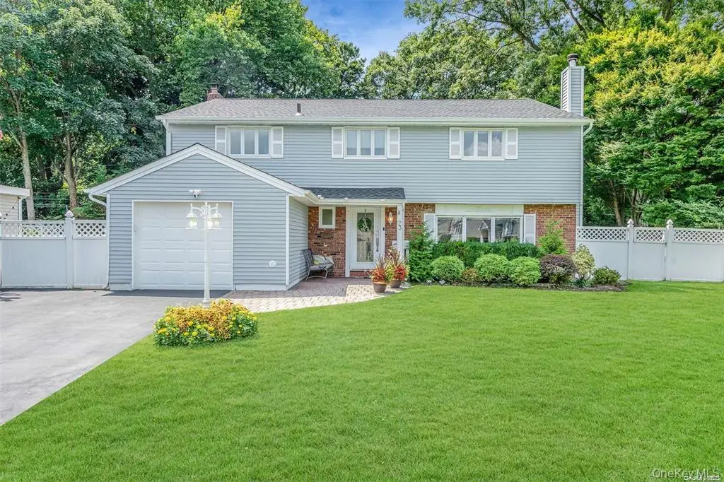 23 Barry Drive, Glen Cove, NY 11542 - #1