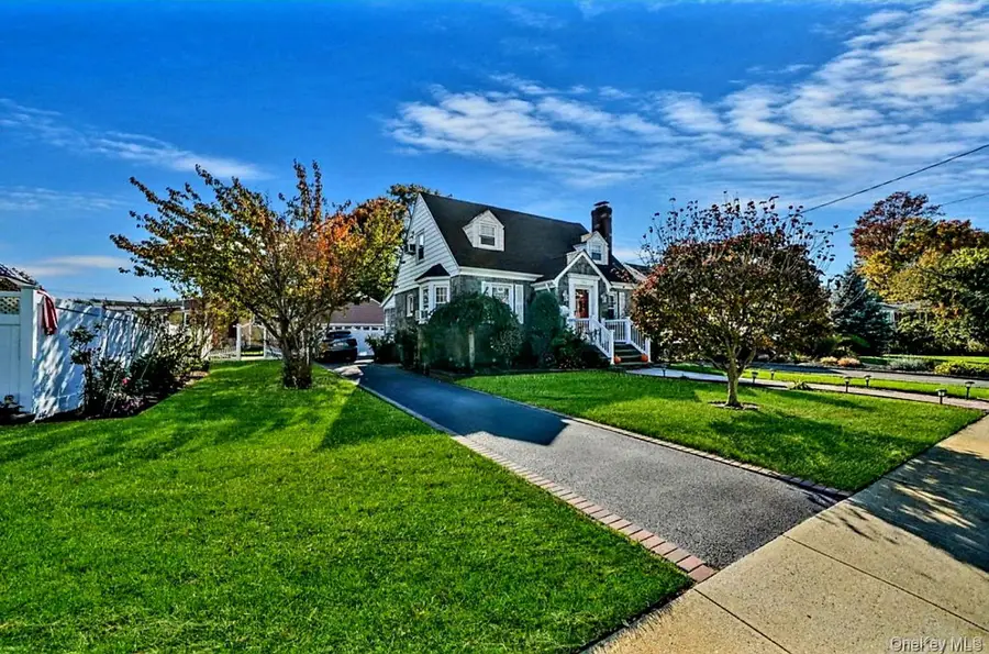 199 Claxton Avenue, Bellmore, NY 11710 - #2