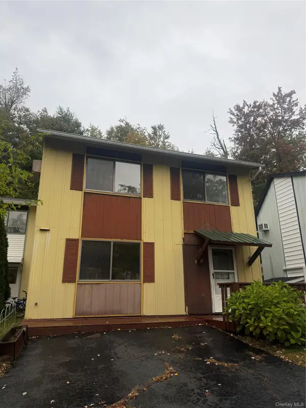 39 Robert Road, Kiamesha Lake, NY 12751
