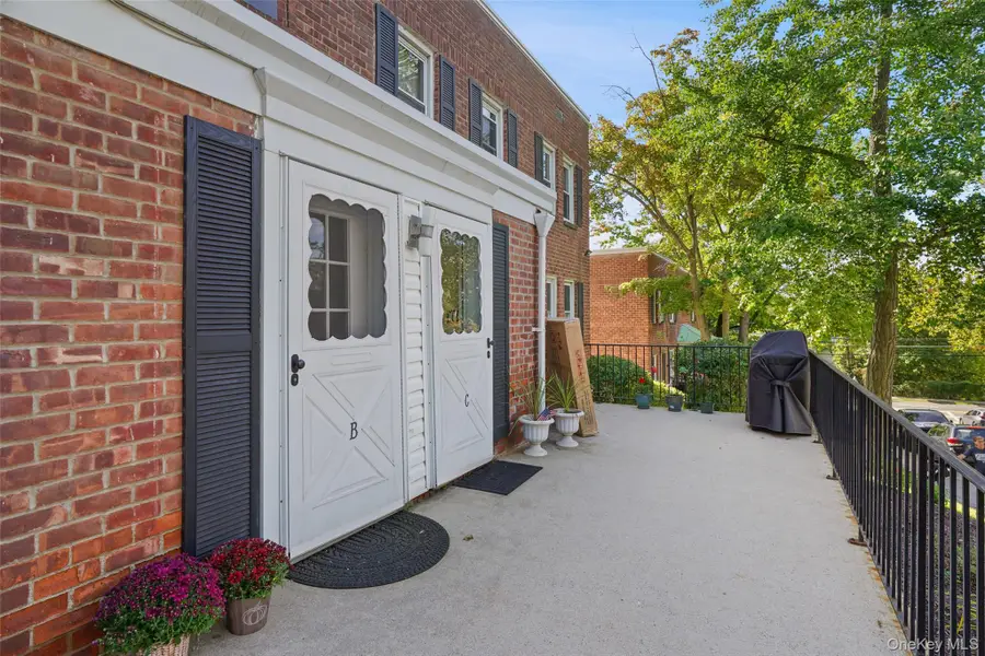 120 N Broadway #19B, Irvington, NY 10533 - #2